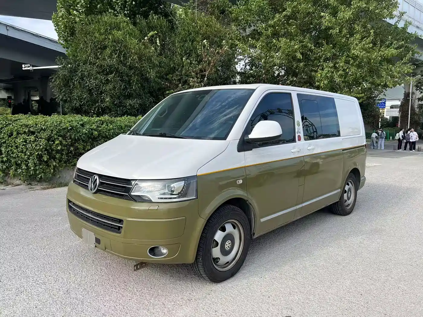 Фото 1 - Volkswagen Multivan