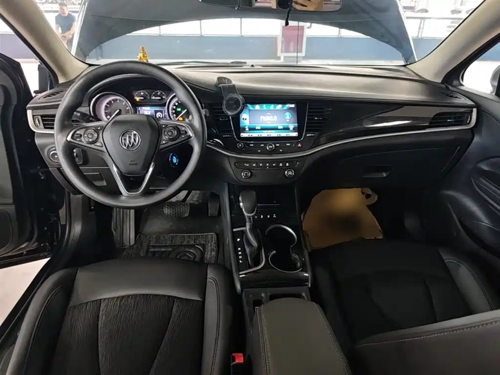 Buick Verano 2017 Sedan 20T DCT Leading фото 10