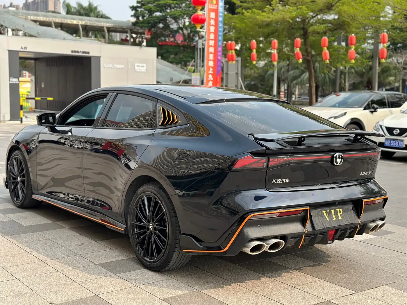 CHANGAN UNI-V