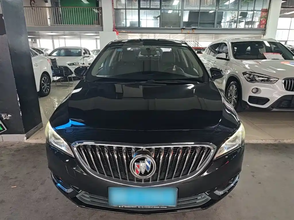 Buick Verano 2017 Sedan 20T DCT Leading фото 3