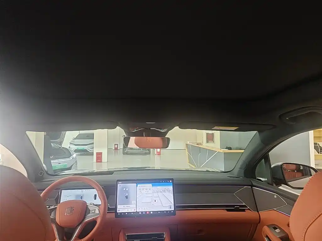 BYD Tang L 2025 DM 175KM Drone Player Edition фото 18