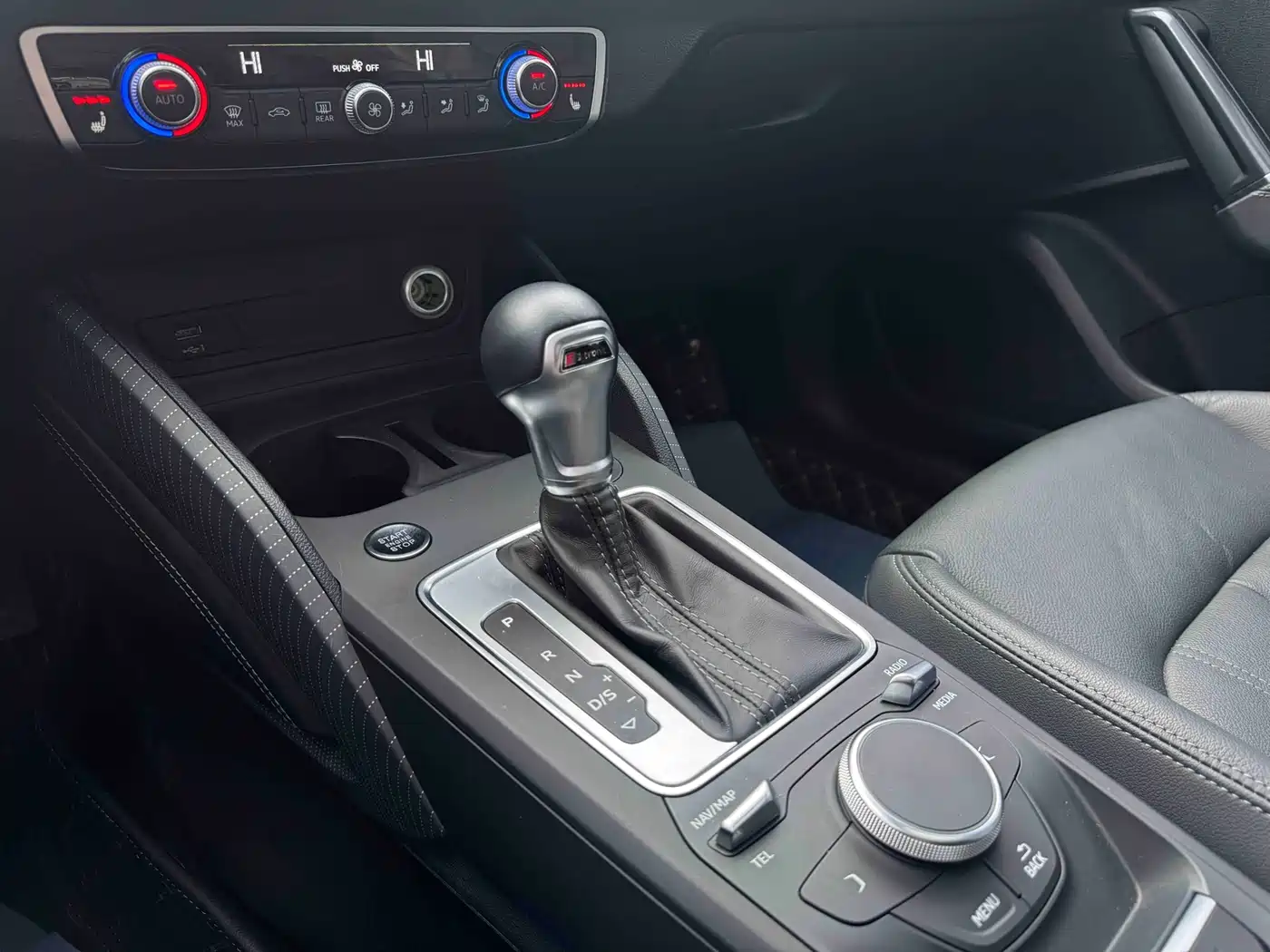 Audi Q2L 2022 35 TFSI Fashion Dynamic фото 13