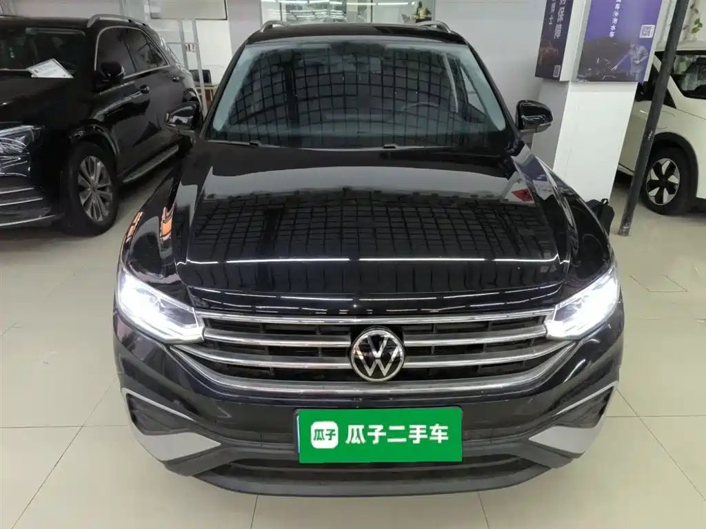 Volkswagen Tiguan L 2022 330TSI Automatic 2WD Smart Edition фото 3