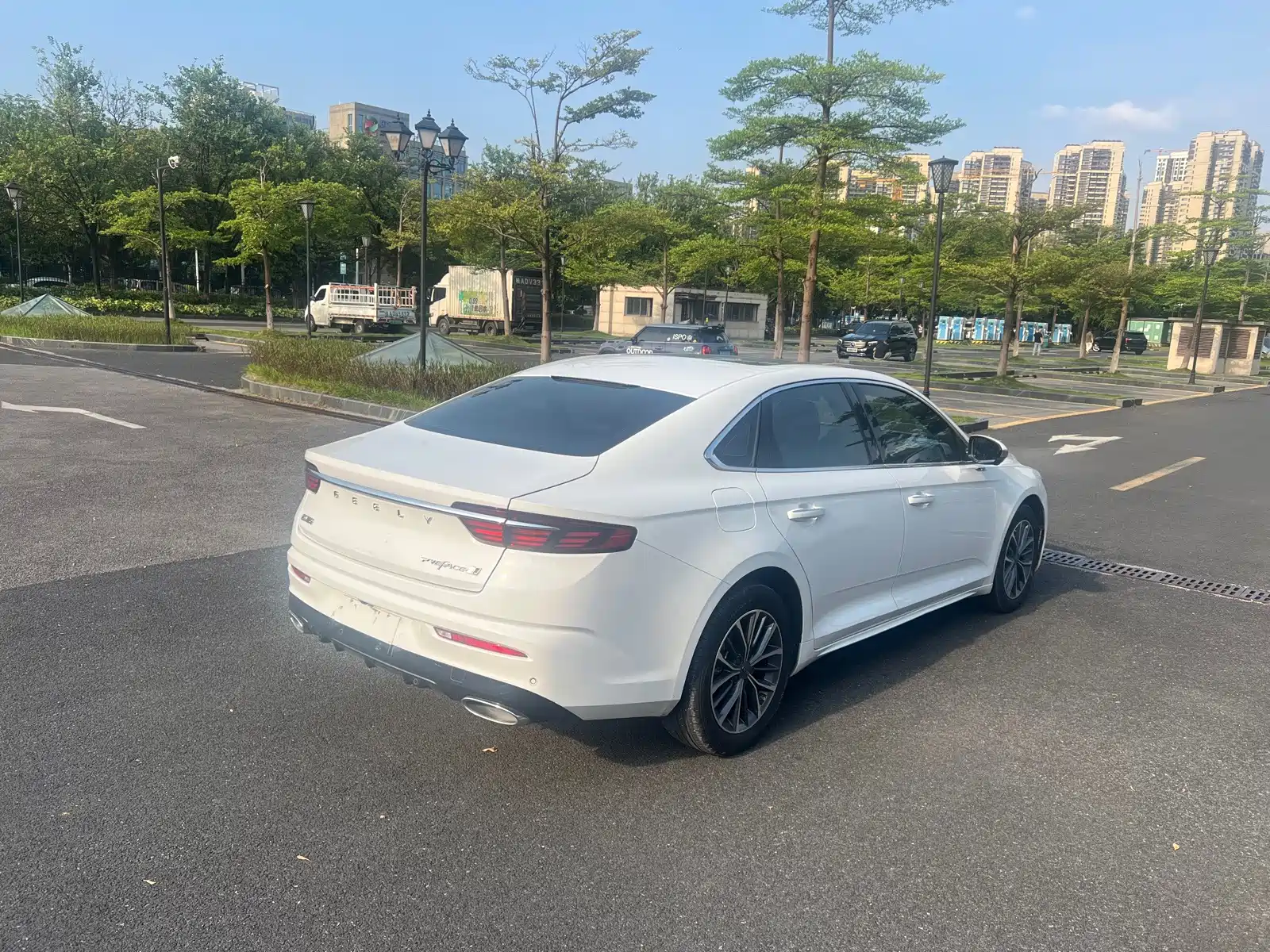 Фото 15 - Geely Preface