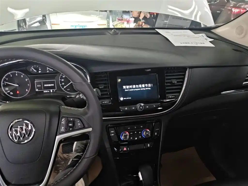 Buick Encore 2018 18T Automatic 2WD Urban Elite фото 10