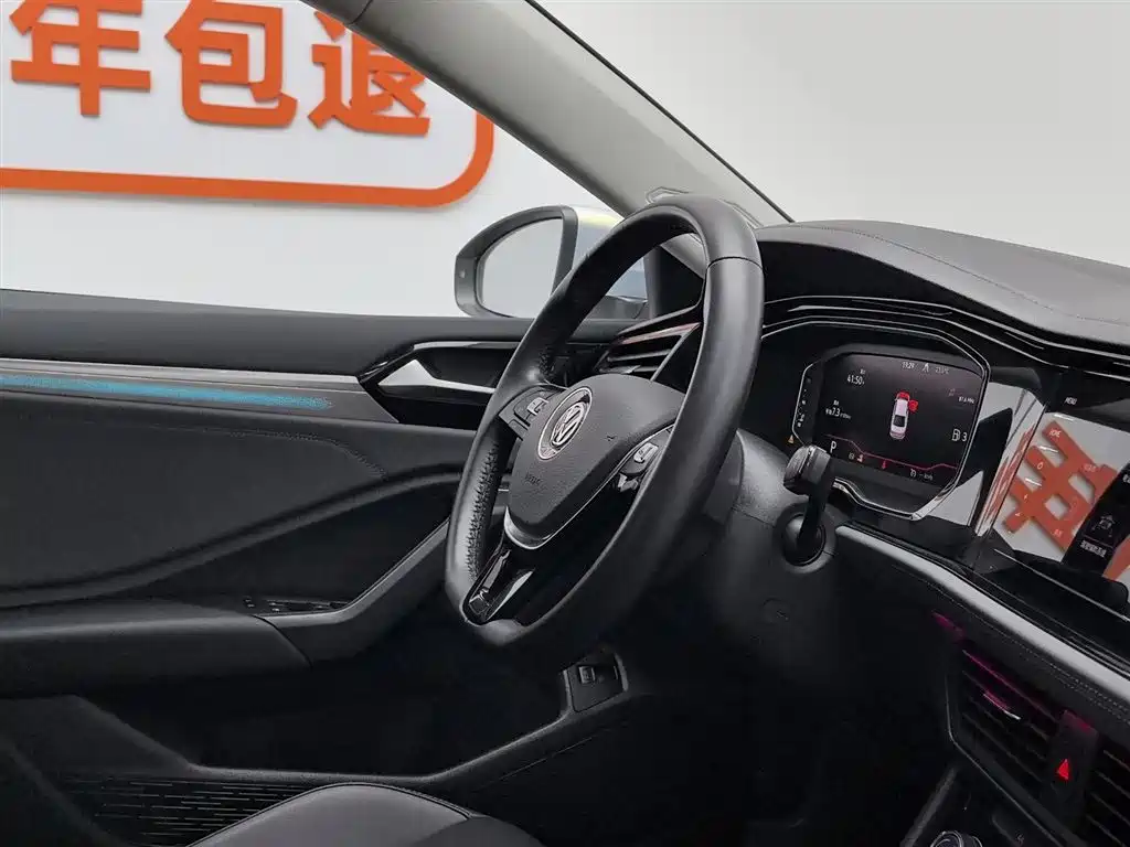 Volkswagen Sagitar 2021 280TSI DSG Surpassing Edition фото 22