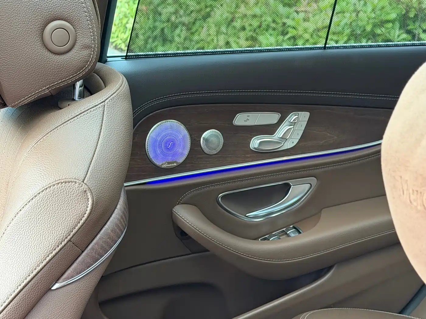 Mercedes-Benz E-Class 2022 Second Facelift E 300 L Luxury фото 13