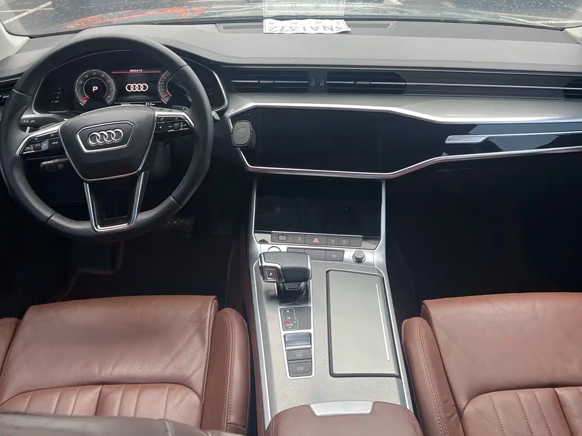 Photo 10 - Audi A6L