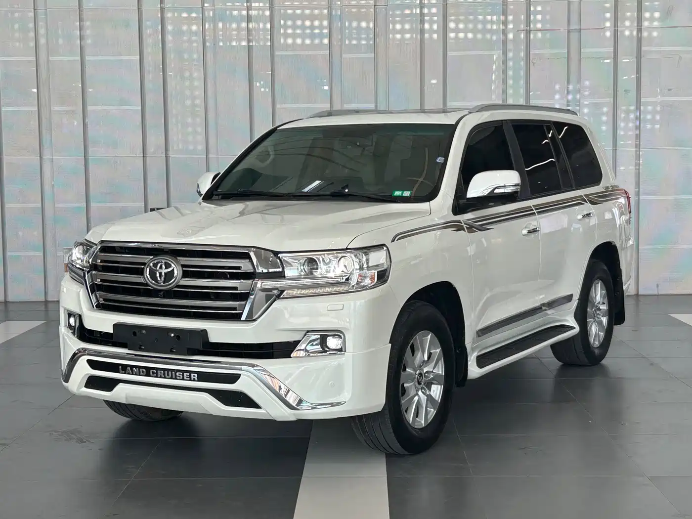 Toyota Land Cruiser (Import)