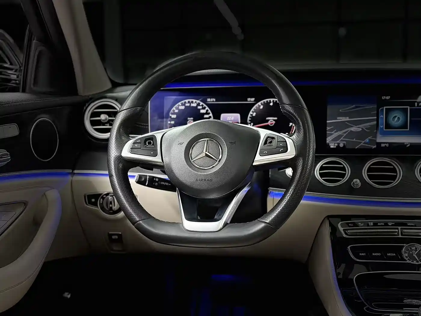 Mercedes-Benz E-Class 2017 E 300 L Sport Luxury фото 5