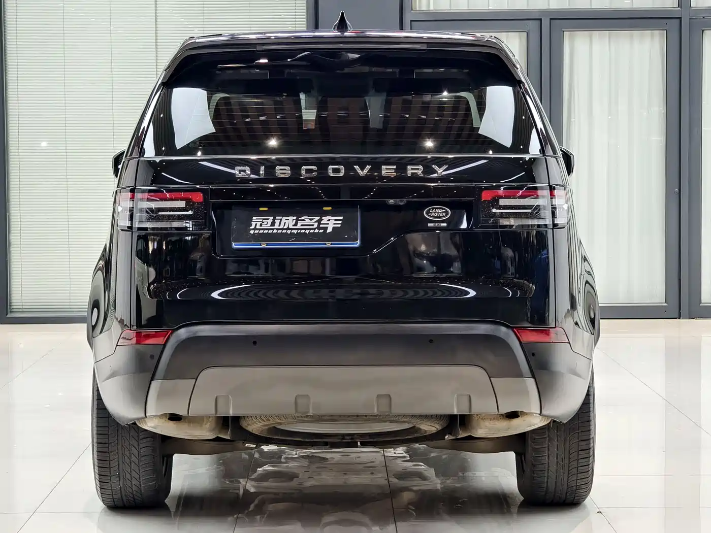 Land Rover Discovery 2019 3.0 SC V6 SE фото 10