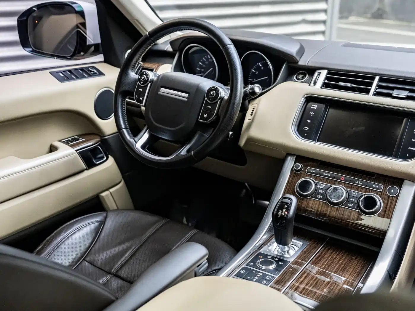 Land Rover Range Rover Sport фото 14