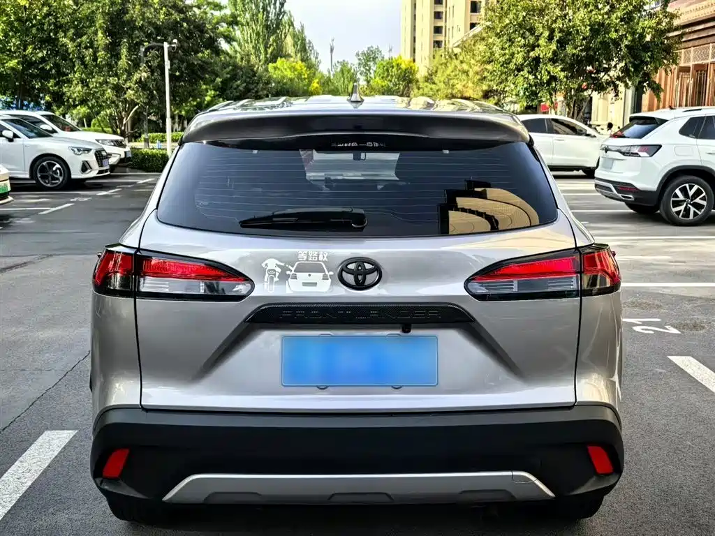 Toyota Corolla Cross 2024 2.0L Elite Edition фото 11