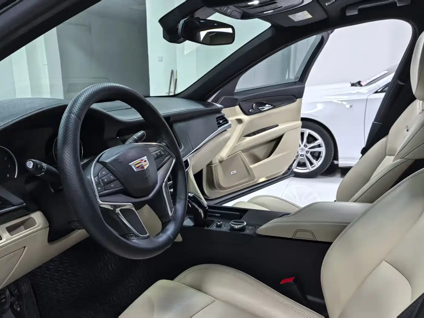 Cadillac CT6 2021 28T Fashion фото 8
