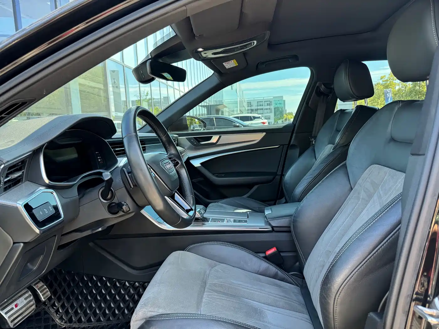 Audi A6L 2022 40 TFSI Luxury Dynamic фото 4