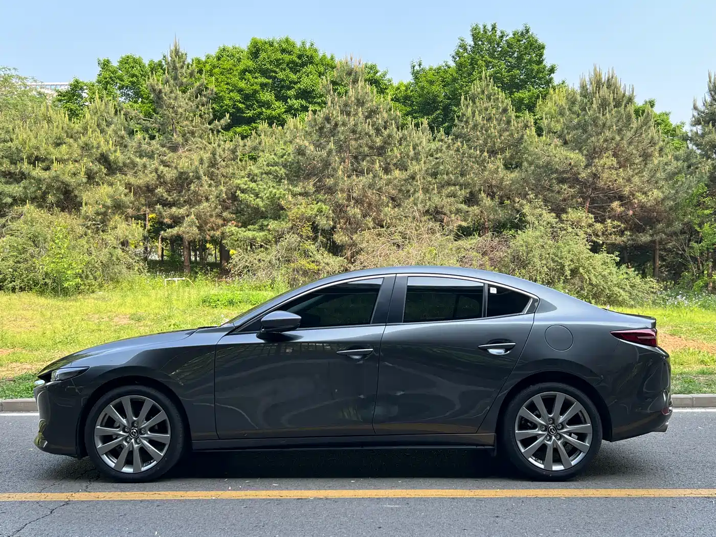 MAZDA 3 ANGKESAILA