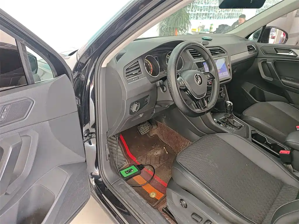 Volkswagen Tiguan L 2021 330TSI Automatic 2WD Comfort фото 12