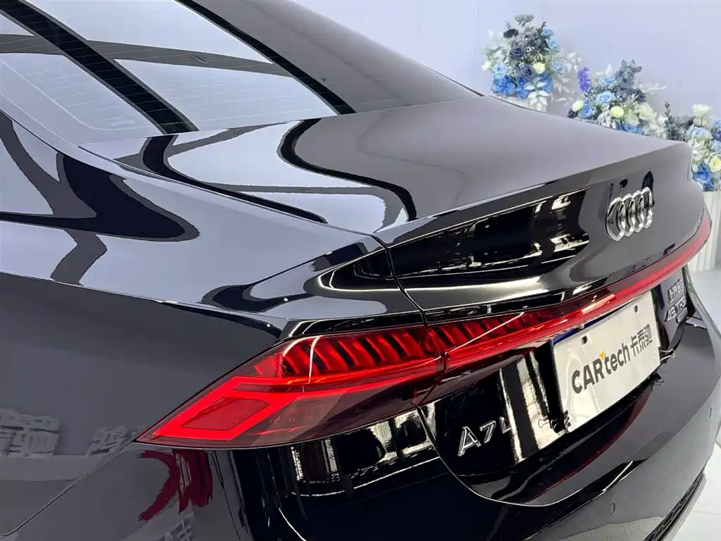 Audi A7L 2024 45 TFSI quattro Premium Luxury фото 13