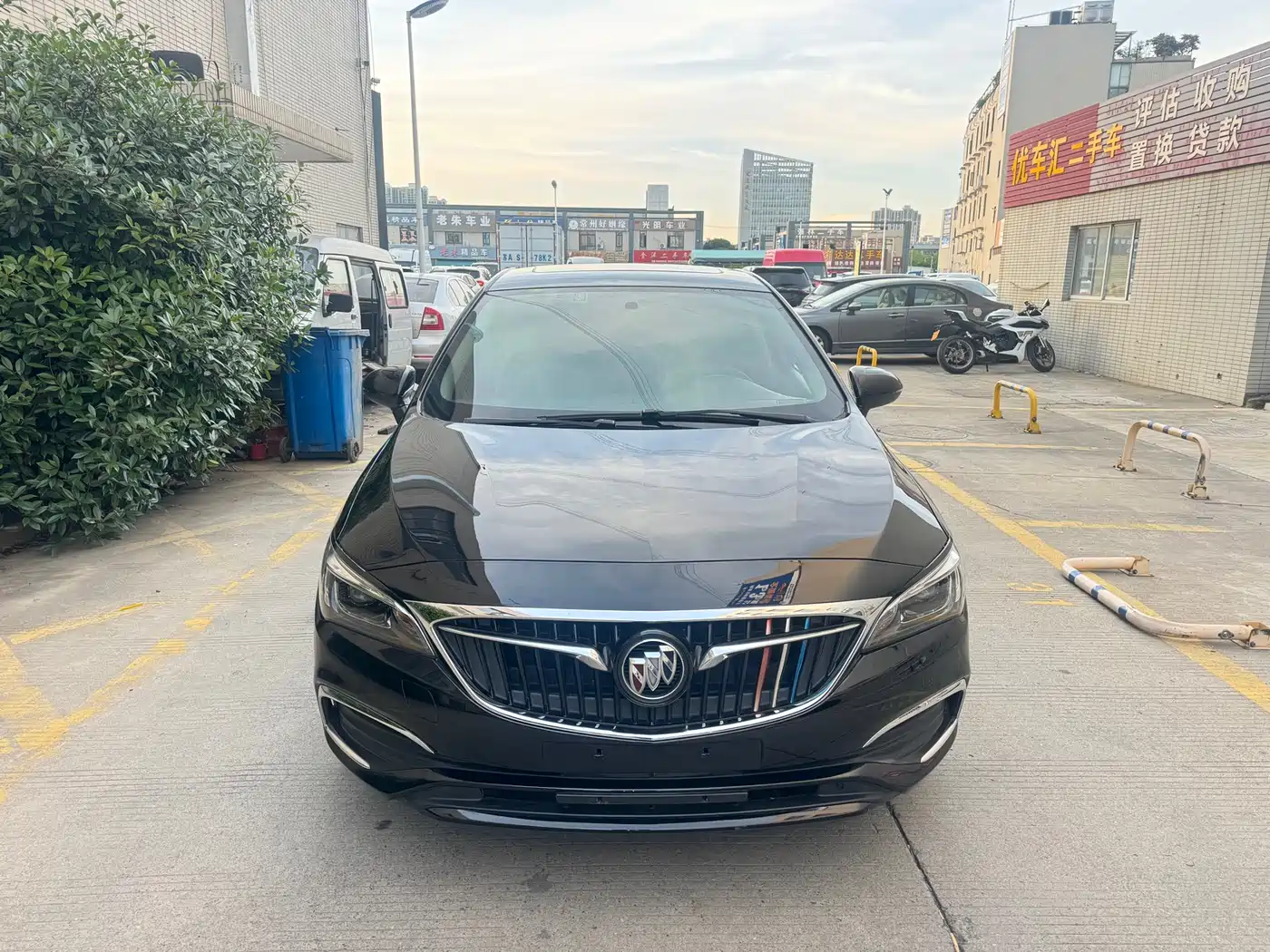 Buick Verano 2019 Sedan 15S Auto Leading фото 2
