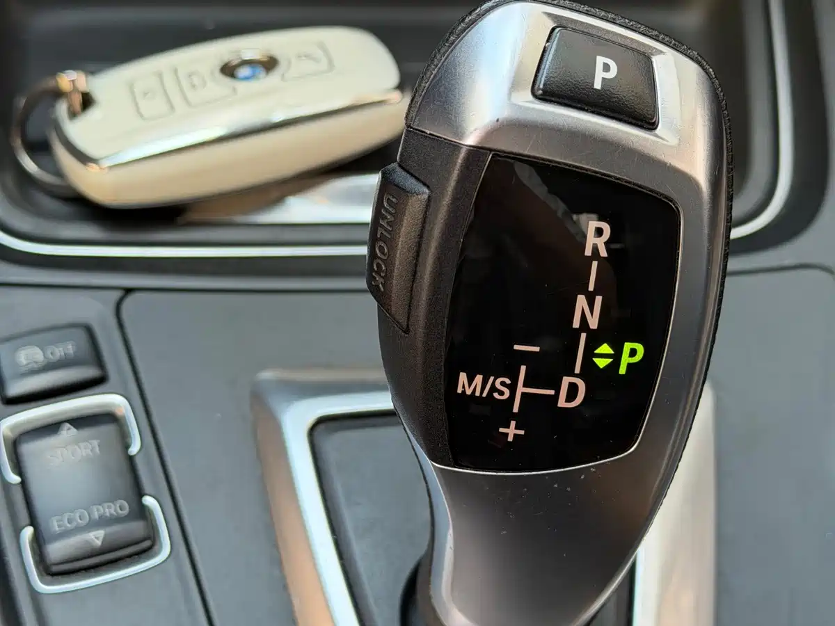BMW 3 Series GT 2014 2014 320i Design Package