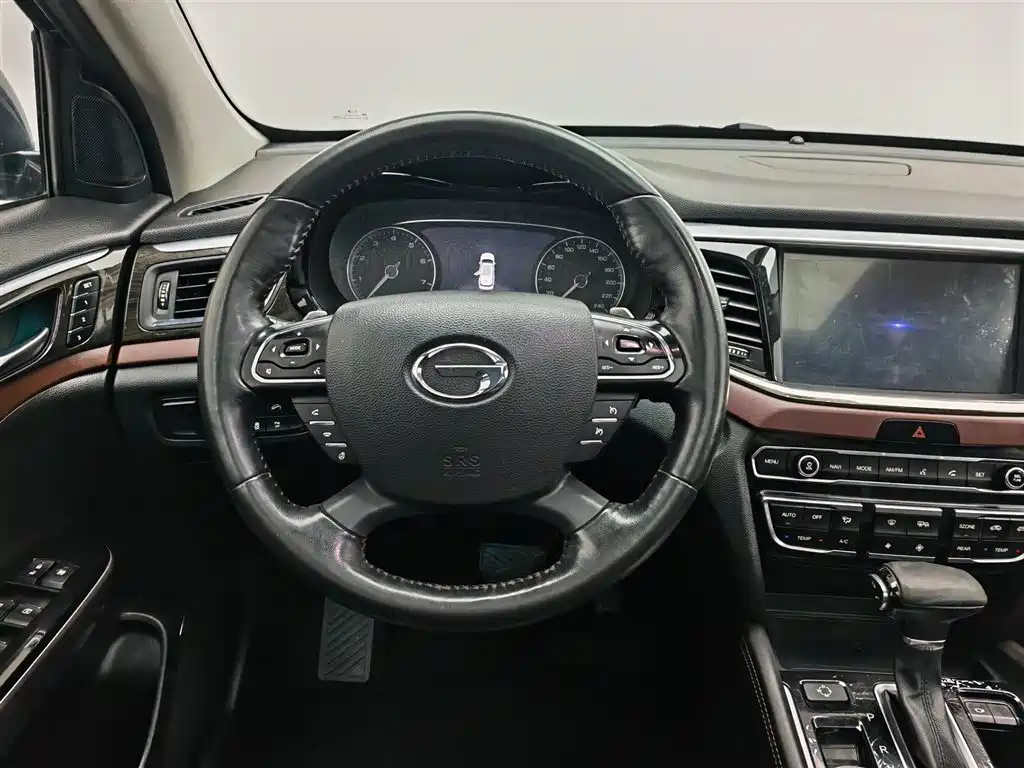 GAC Trumpchi Trumpchi GS8 2017 320T 2WD Luxury Smart Connect (7-seater) фото 11