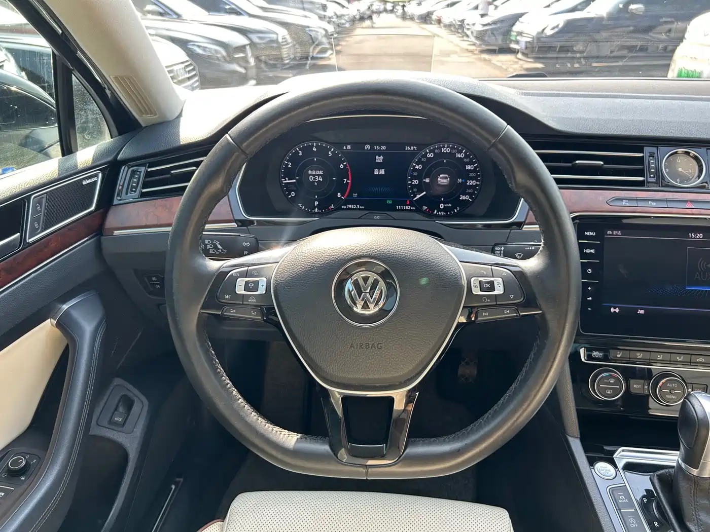 VOLKSWAGEN MAGOTAN