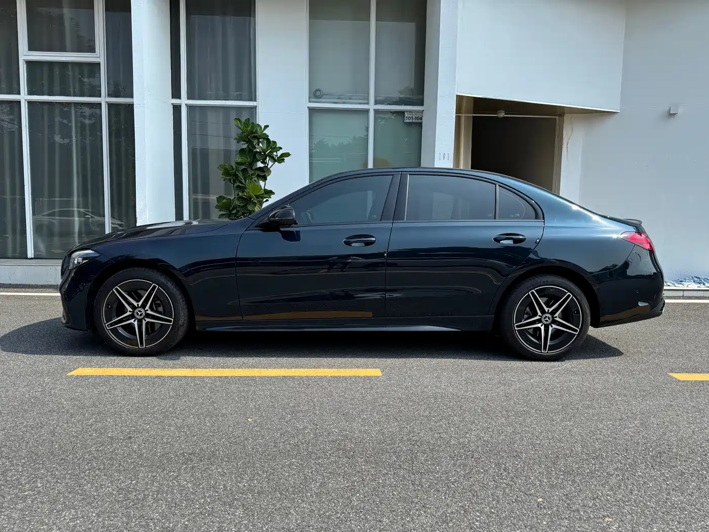Mercedes-Benz C-Class 2026 2025 Facelift C 260 L Night Sport Edition