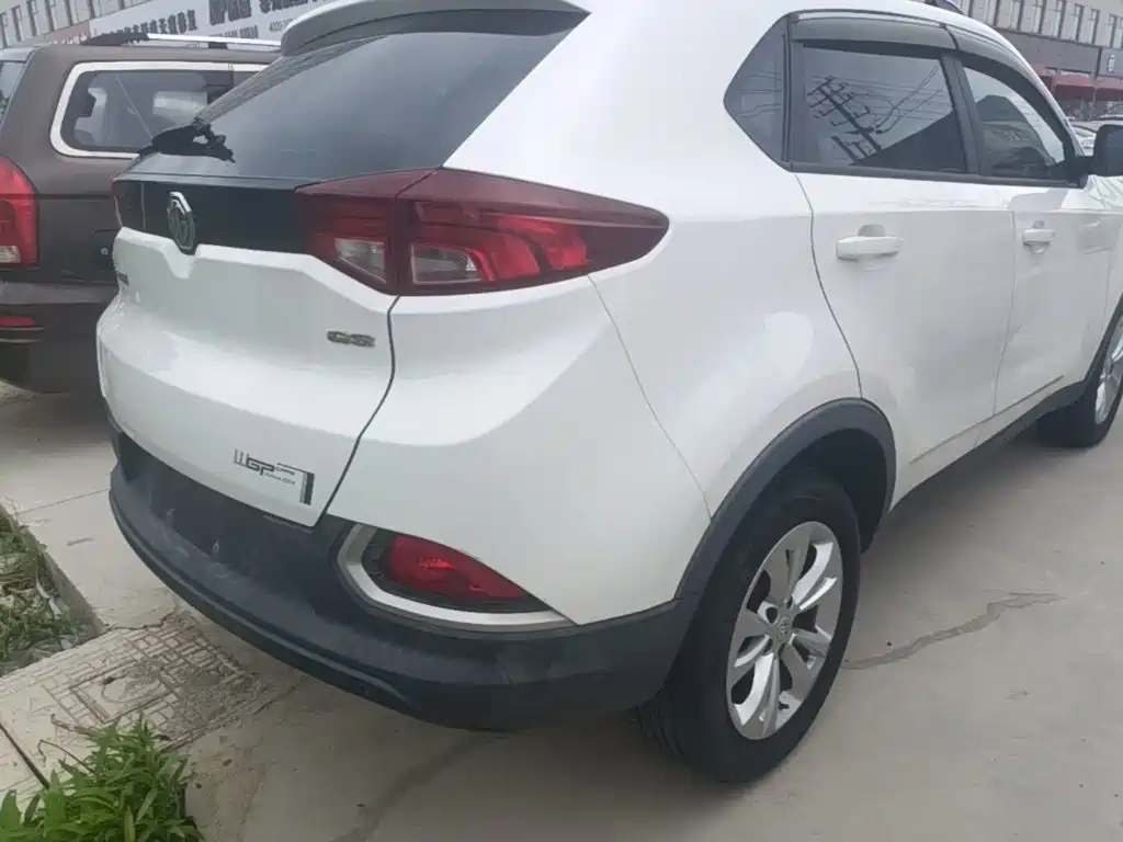 Фото 8 - MG Roewe RX5