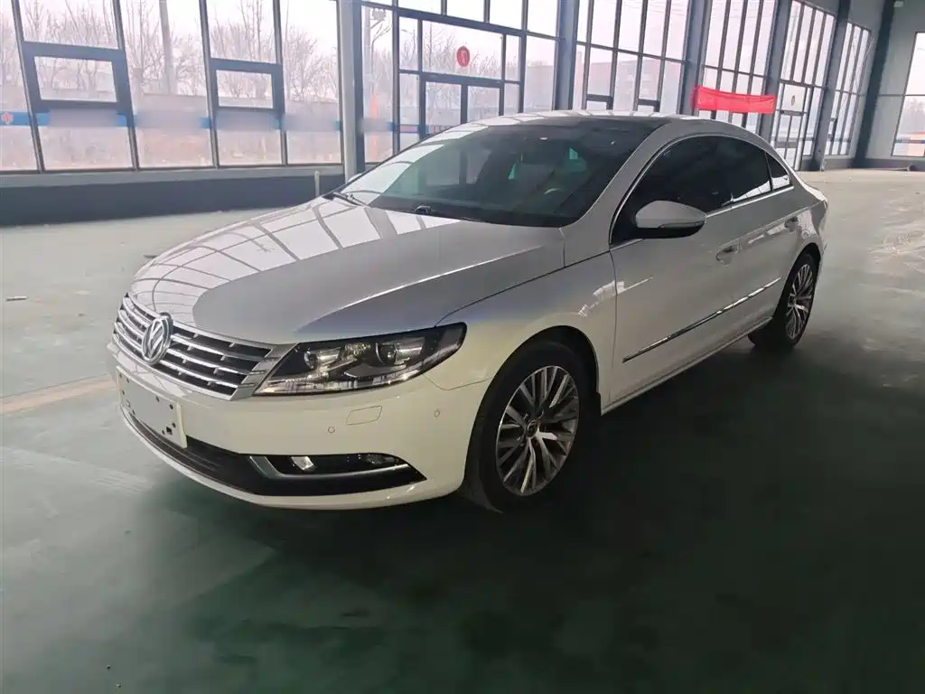 Volkswagen FAW-Volkswagen CC 2016 Model 1.8TSI Luxury фото 2