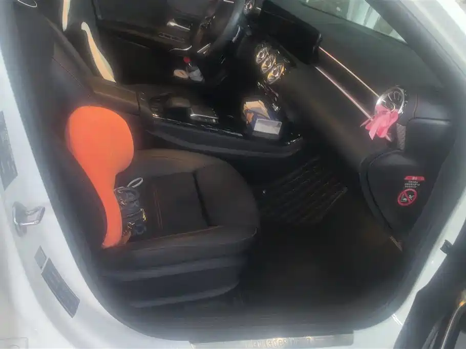 Mercedes-Benz A-Class 2023 A 200 L Fashion фото 8