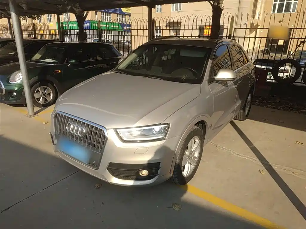 Audi Q3 2015 30 TFSI Comfort фото 2