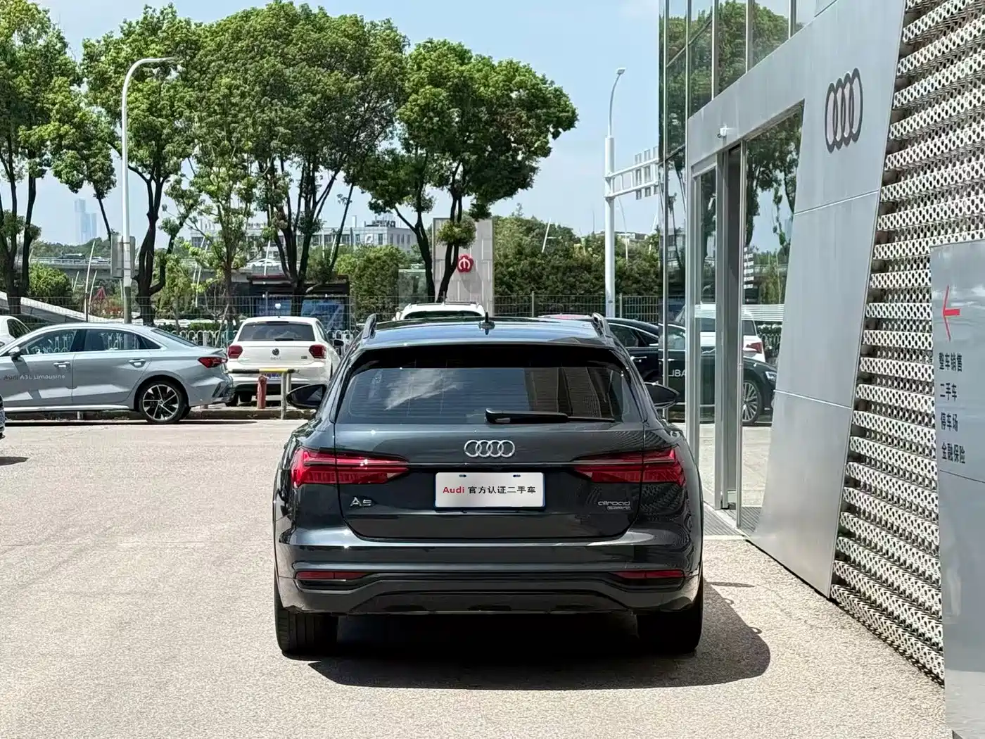 Фото 5 - Audi A6 (Import)