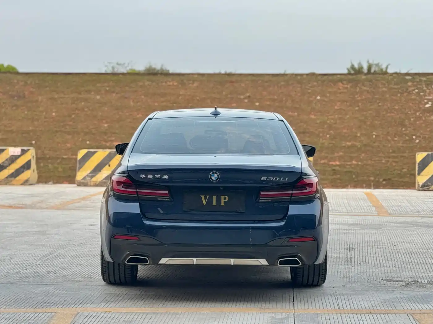 BMW 5 Series 2021 530Li Leading M Sport Package фото 8