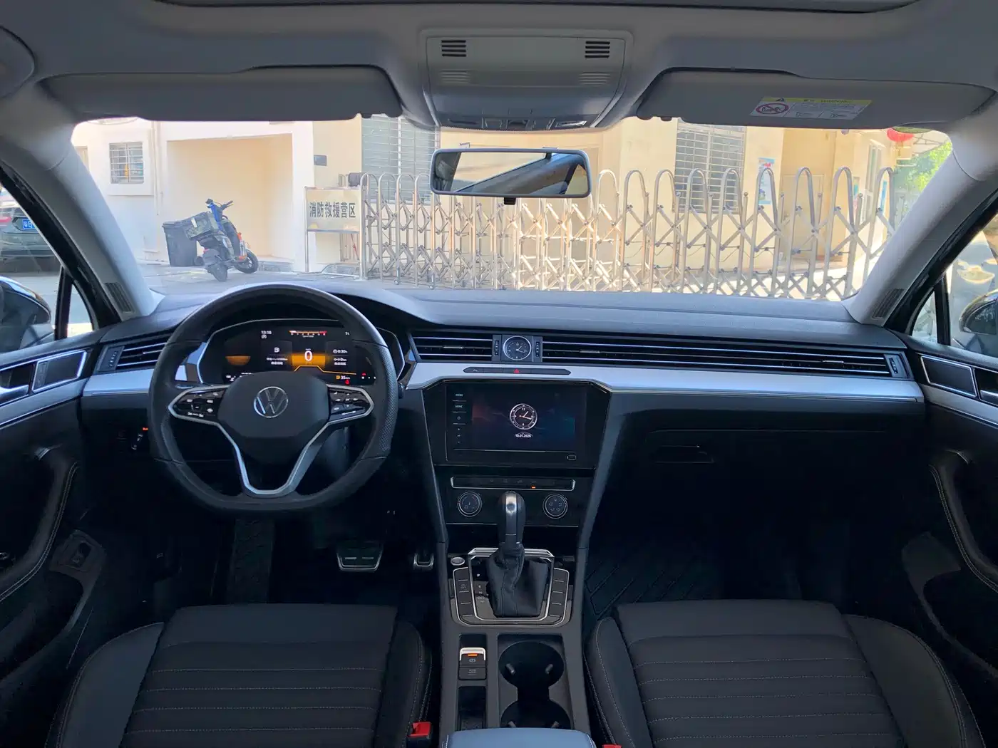 Volkswagen Magotan 2025 Popular Edition 280TSI DSG Comfort фото 8