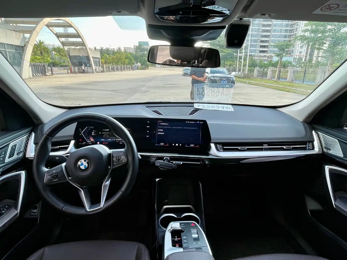 BMW X1 2023 sDrive25Li X Design Package фото 4