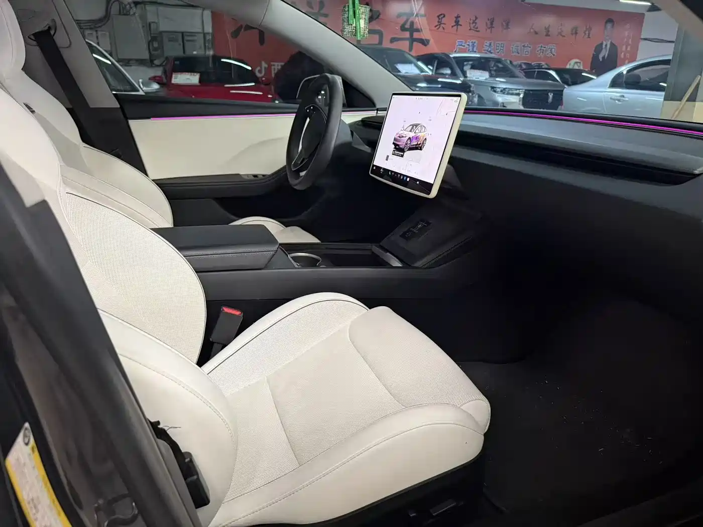 Photo 12 - Tesla Model 3