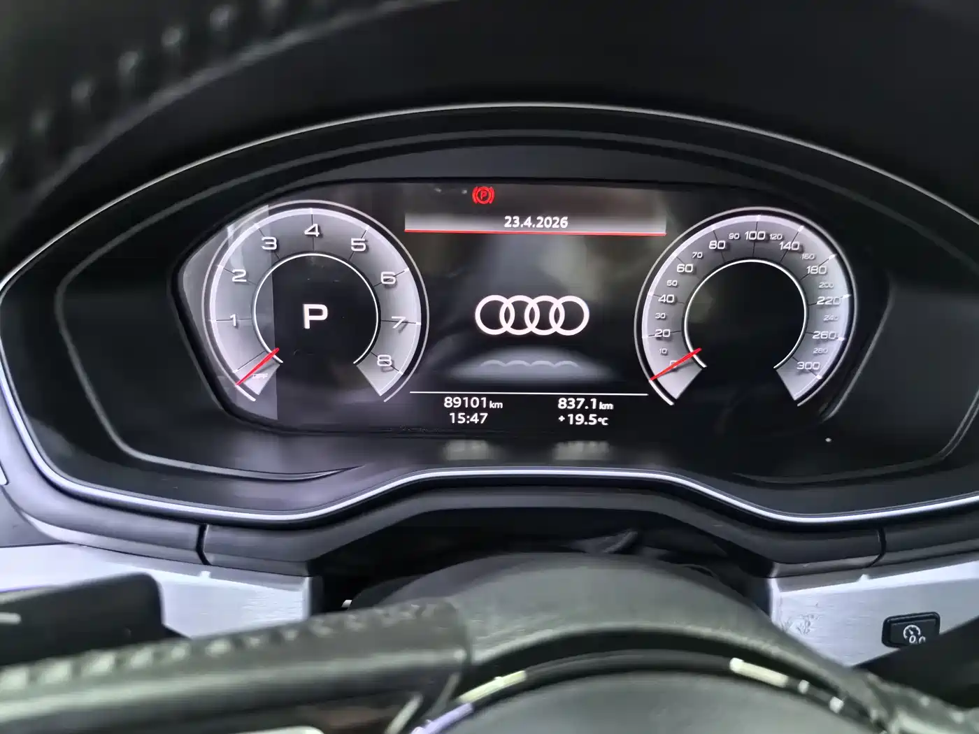 Audi A4L 2020 40 TFSI Fashion Dynamic Edition фото 12