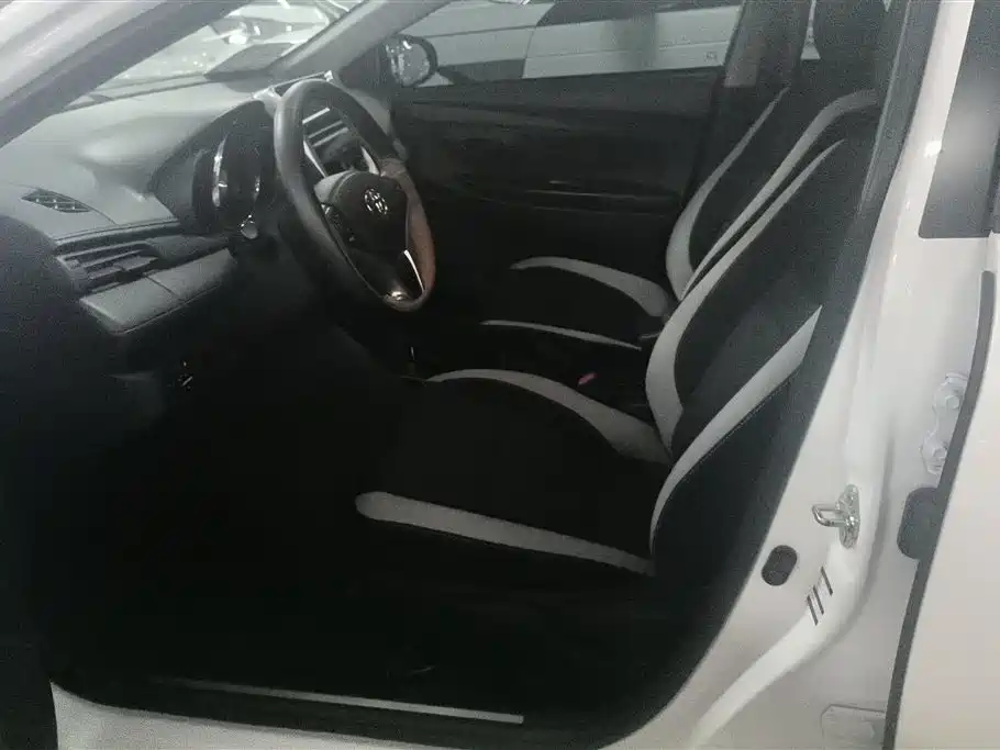 Toyota YARiS L Zhi Xuan 2022 Zhi Xuan X 1.5L CVT Leading PLUS Edition фото 9