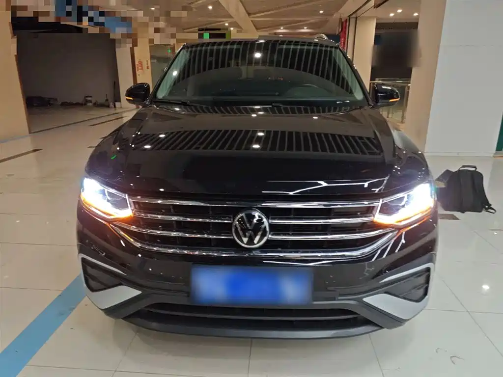 Volkswagen Tiguan L 2022 330TSI Automatic 2WD Comfort Edition фото 3