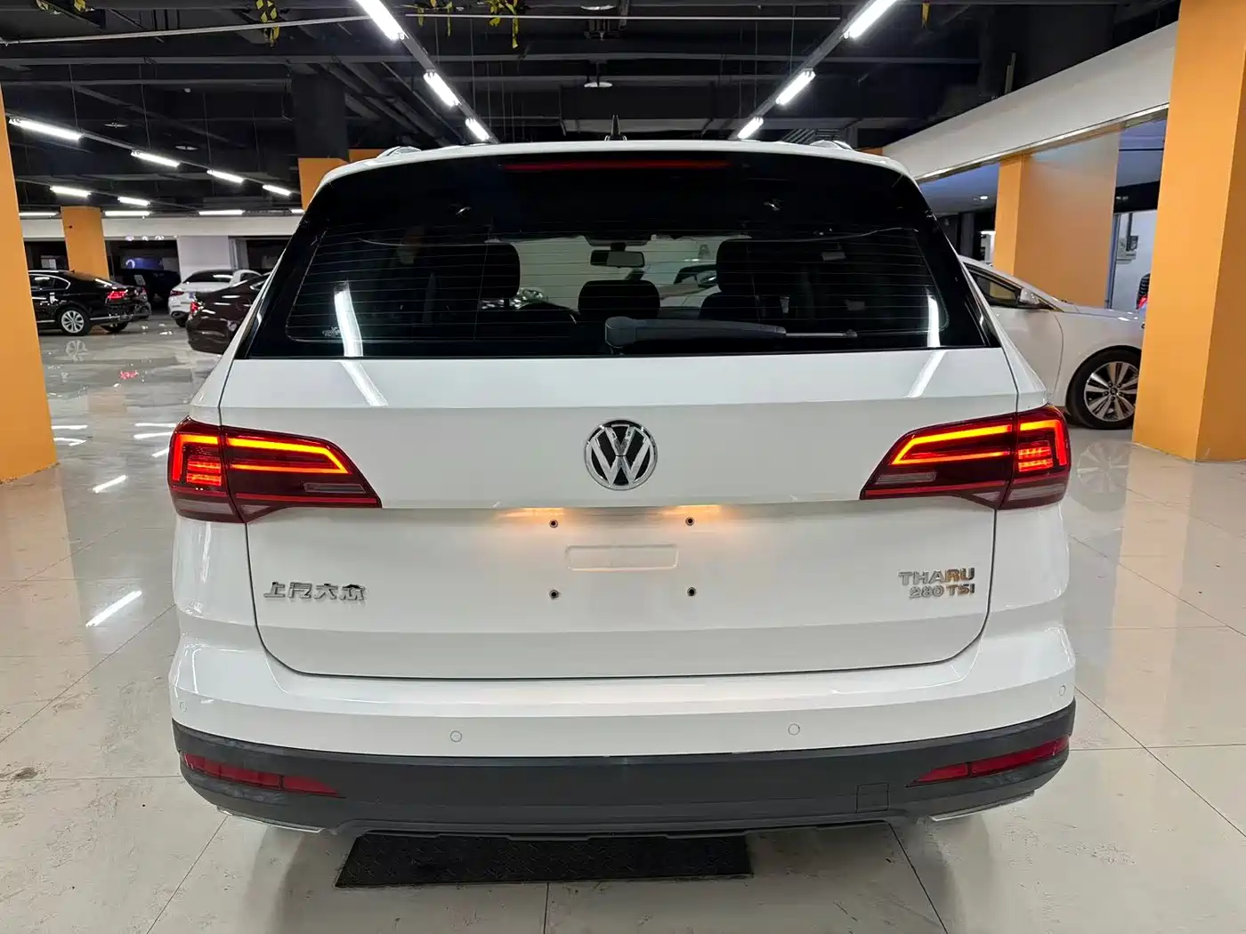 Volkswagen Tharu 2020 280TSI 2WD Comfort Edition China VI фото 7