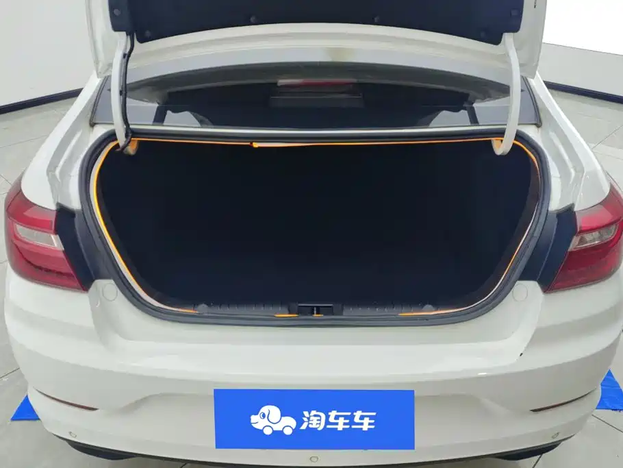 Geely Vision 2020 2019 Upgrade 1.5L CVT Luxury China VI