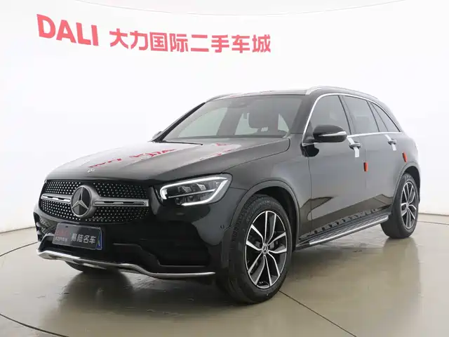 MERCEDES-BENZ GLC