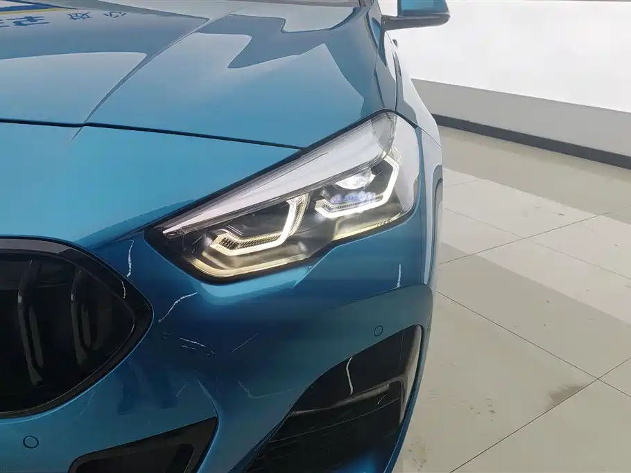 BMW 2 Series (Import) 2021 225i 4-Door Gran Coupe M Sport Shadow Edition фото 5