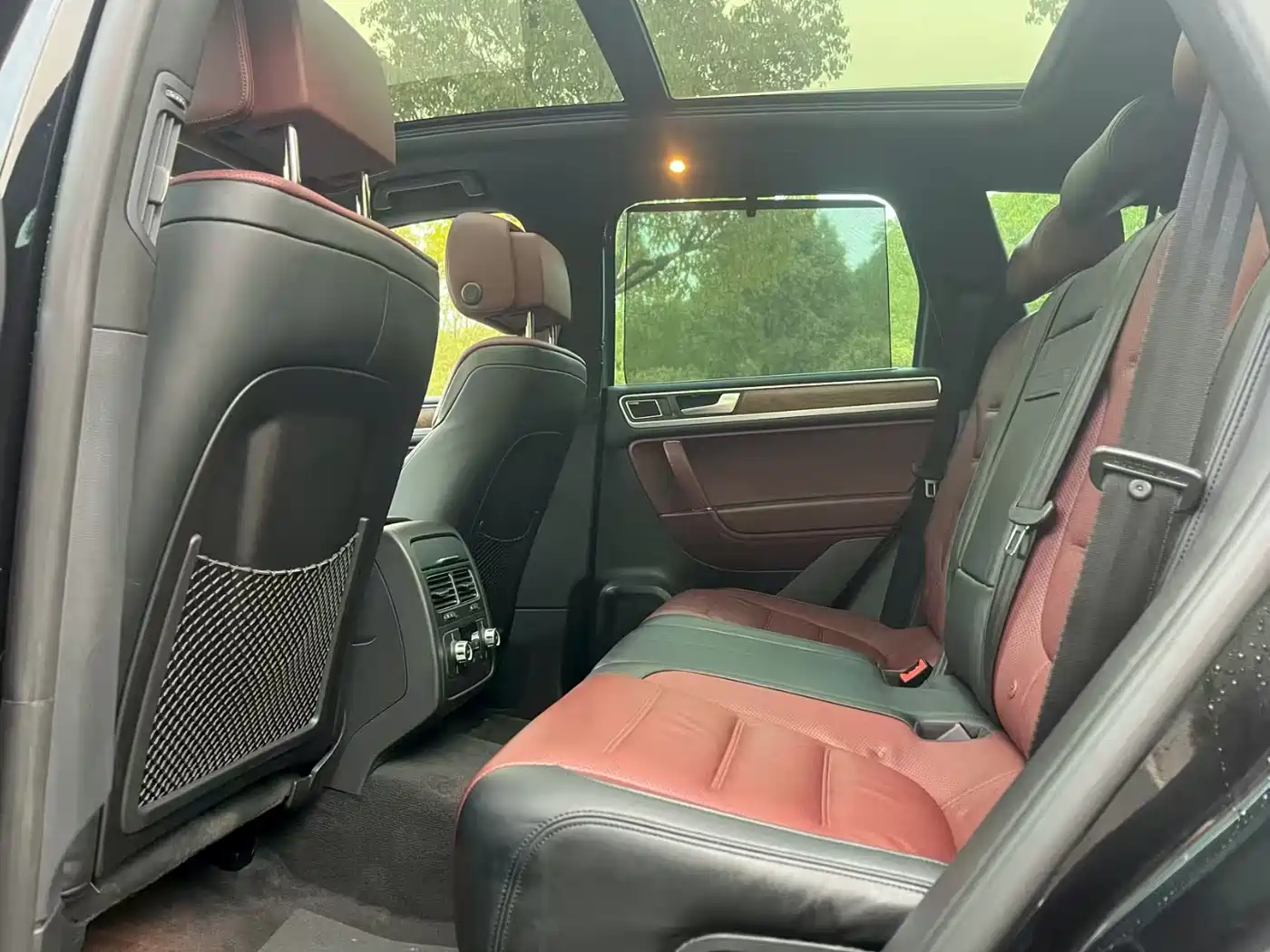 Volkswagen Touareg 2014 4.2L Standard фото 8