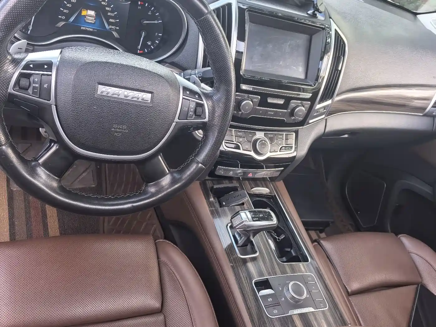 Photo 14 - Haval H9