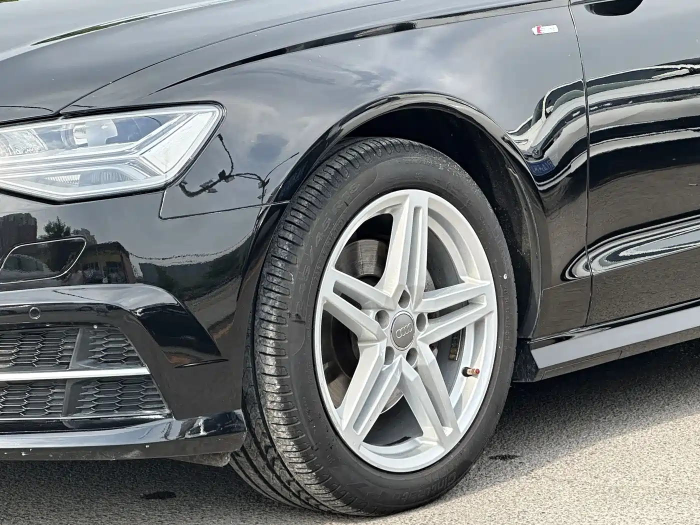 Audi A6L 2018 30th Anniversary 30 FSI Style фото 23