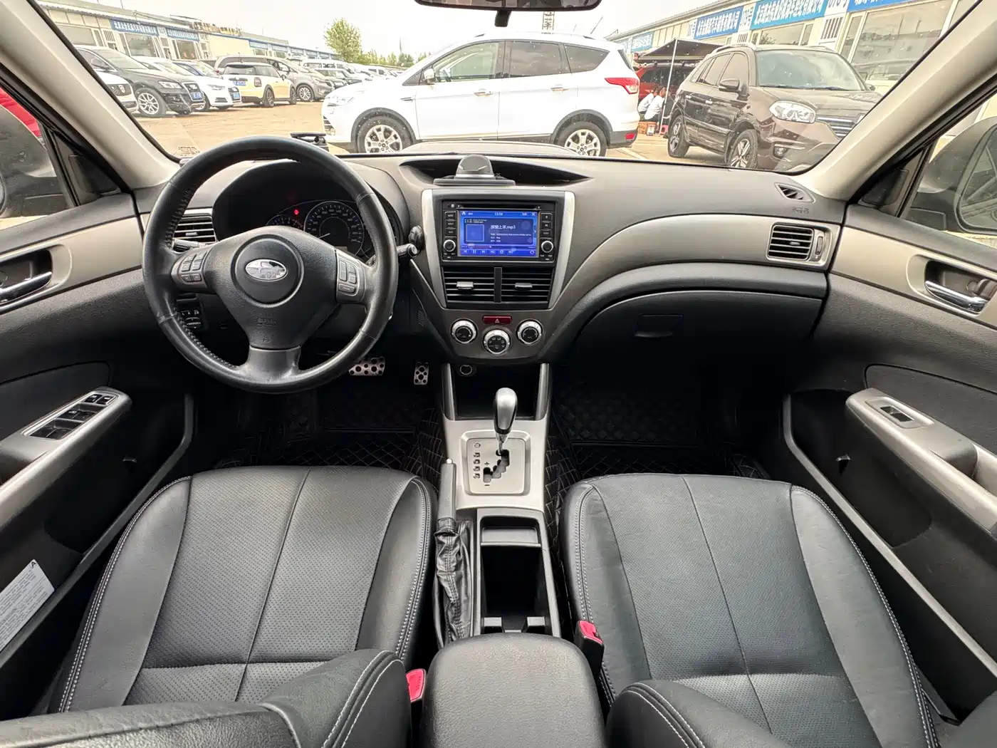 Subaru Forester 2010 2.5XT Automatic Luxury Edition фото 9