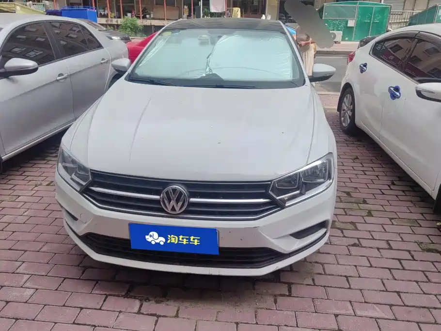 Фото 2 - Volkswagen Bora
