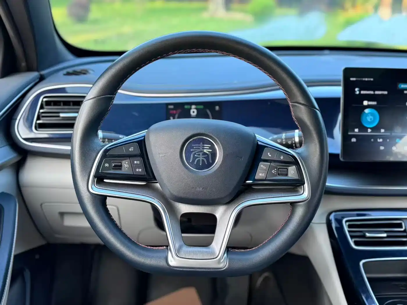 BYD Qin PLUS 2021 EV 400KM Luxury Model фото 6
