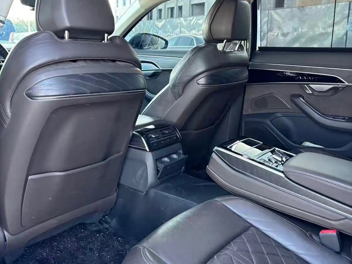 Audi A8 2021 A8L 50 TFSI quattro Luxury фото 6